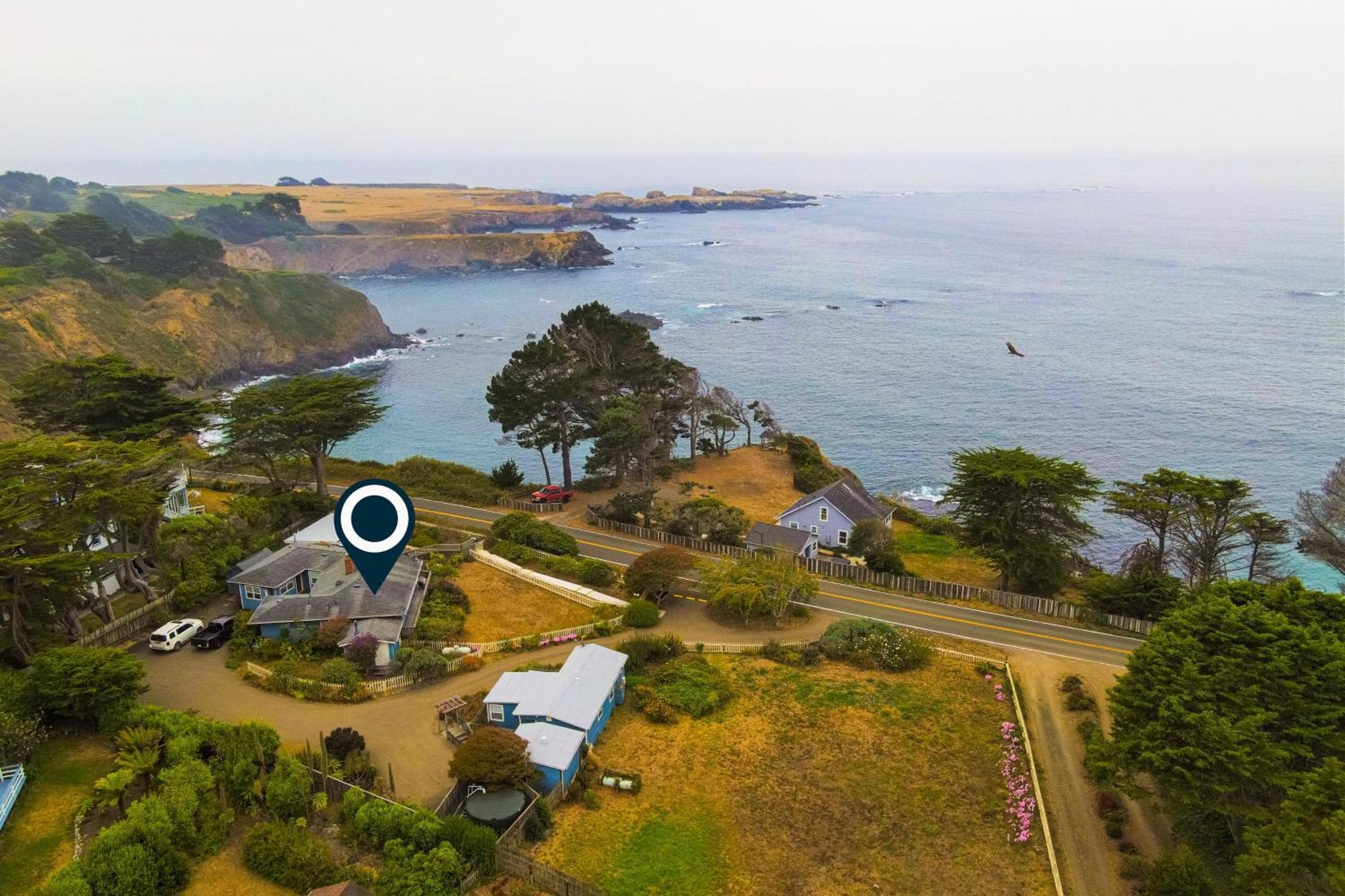 Headland Cove Retreat Villa Мендосино Стая снимка