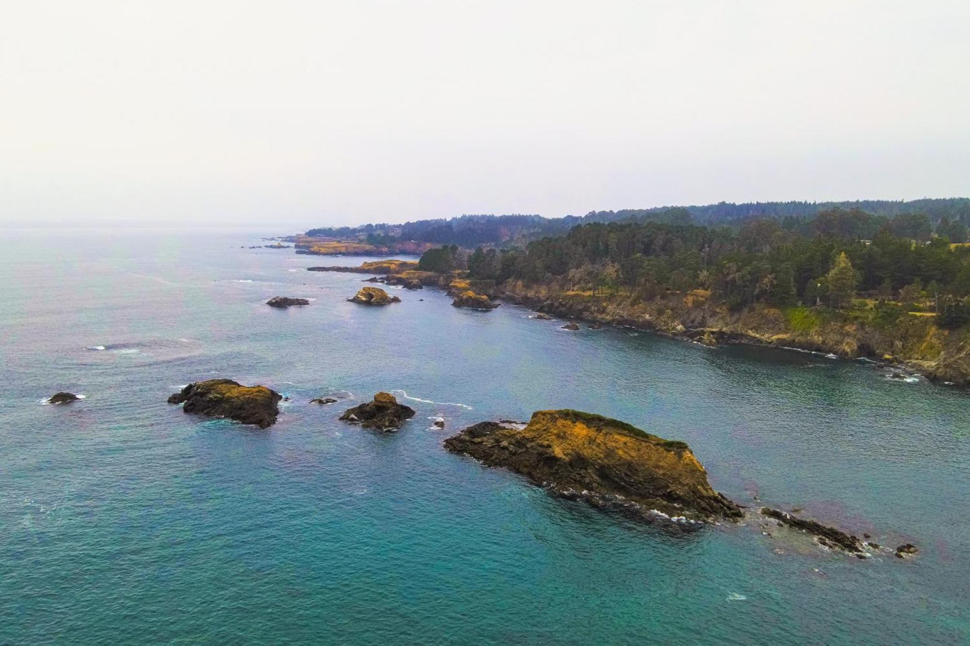 Headland Cove Retreat Villa Мендосино Стая снимка